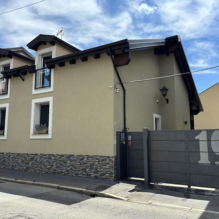 B&B Il Quadrato 19 Nerviano Eksteriør bilde
